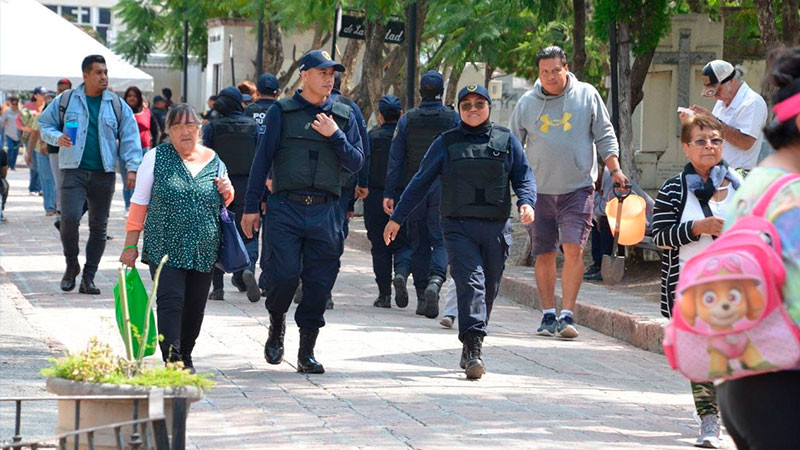 Inicia operativo en panteones por festividades de Día de Muertos, en Querétaro  