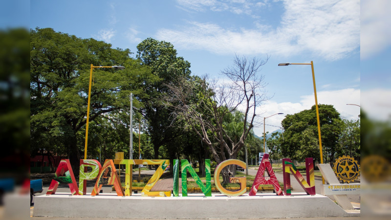 Levantan a una mujer en la colonia Miguel Hidalgo de Apatzingán, Michoacán 