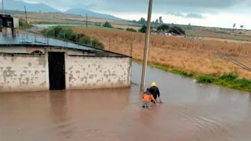 Sufren afectaciones 20 casas por inundación; se desbordó laguna en Hidalgo 