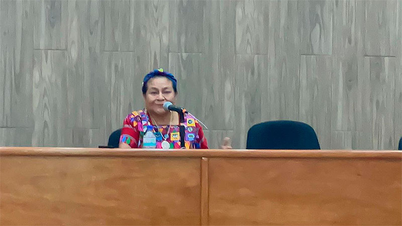 Necesario que legisladores creen leyes que protejan a los indígenas: Rigoberta Menchú 