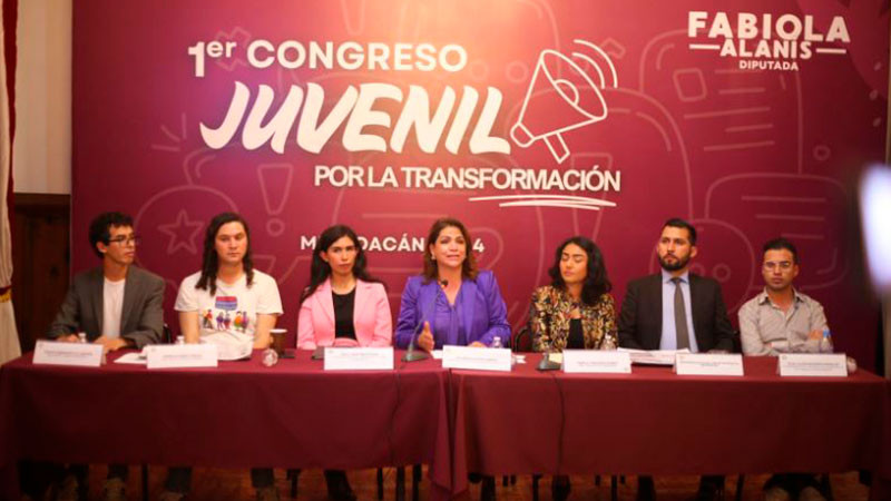 Respalda Fabiola Alanís organización del Congreso Juvenil por la Transformación 