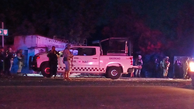 Choca camioneta de la Guardia Nacional en Cortazar, Guanajuato; hay cuatro agentes heridos