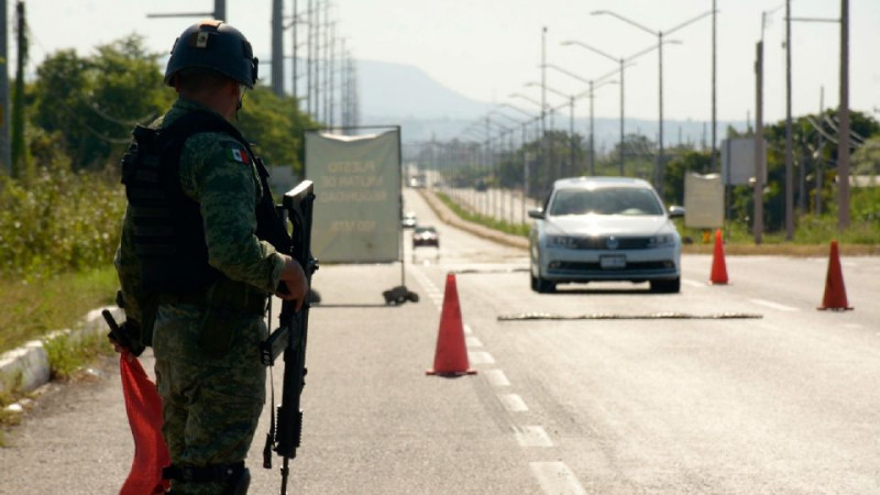 Denuncian retenes ilegales en Nuevo Laredo, Tamaulipas 