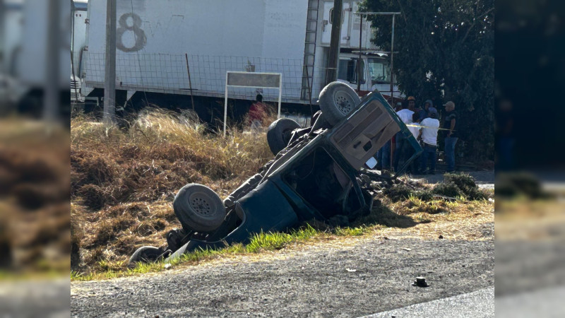 Deja dos muertos accidente en la carretera Querétaro-Celaya 