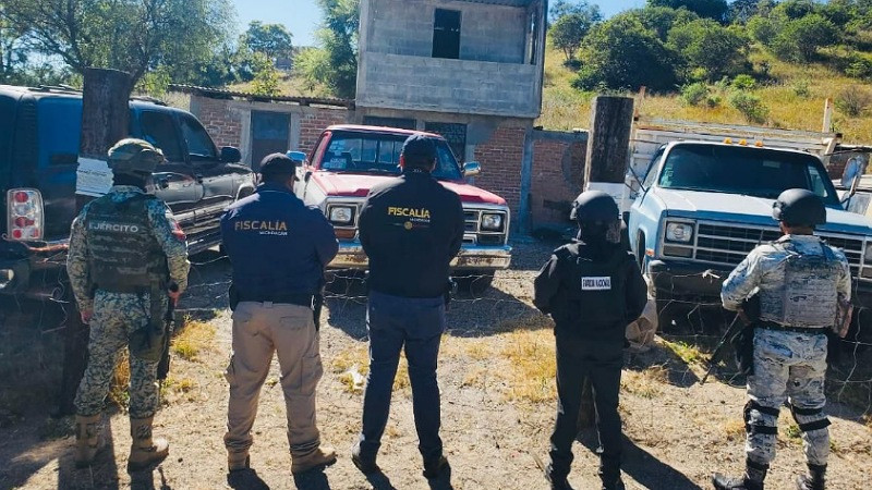 En cateo llevado a cabo en Indaparapeo, Michoacán, aseguran dos vehículos con alteraciones en sus medios de identificación 