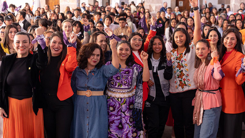 Michoacanas levantan la voz contra la violencia de género 