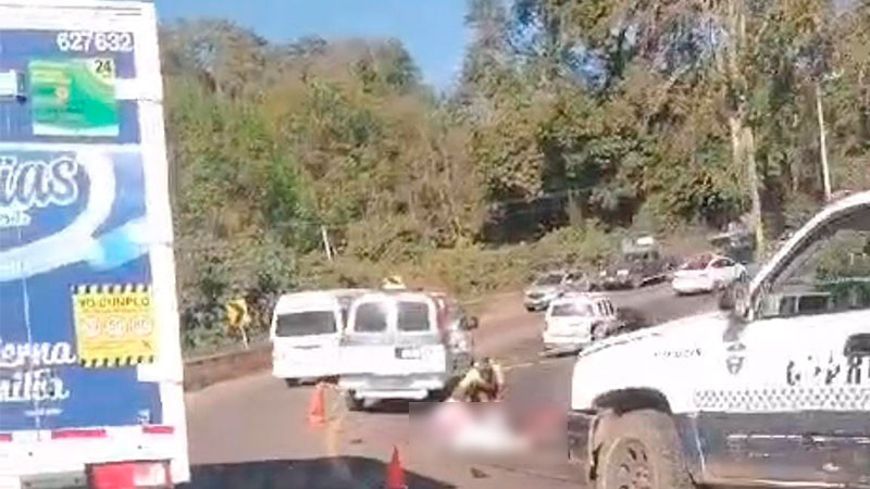 En Tacámbaro, Michoacán muere motociclista en accidente 