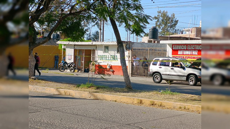 Se desata persecusión tras homicidio de un trabajador de tortillería en Celaya, Guanajuato