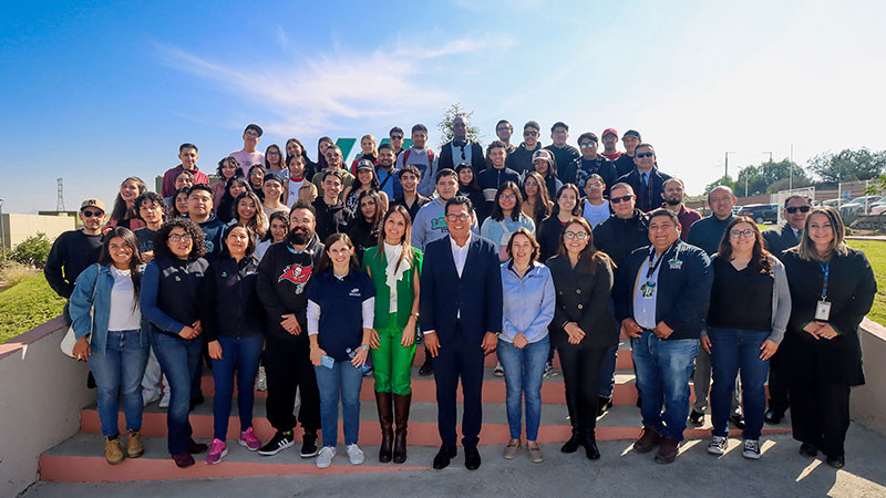 Participan estudiantes de UT San Juan en Escuela Internacional de Invierno en Colombia 