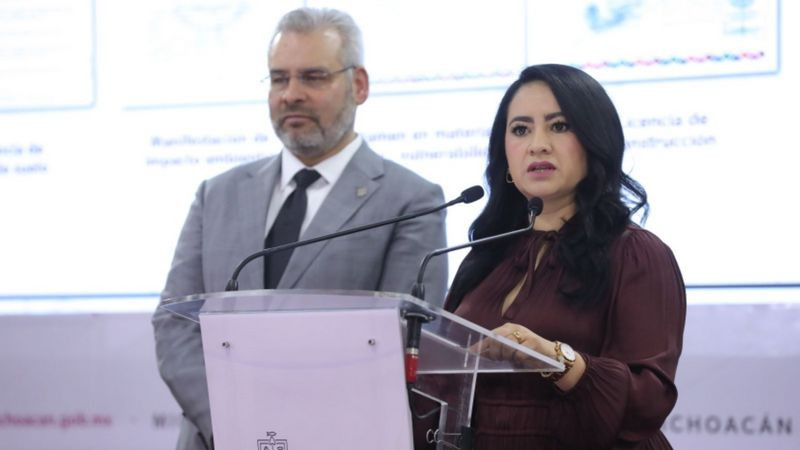 Avance del teleférico de Uruapan supera el 60%: Gladyz Butanda 