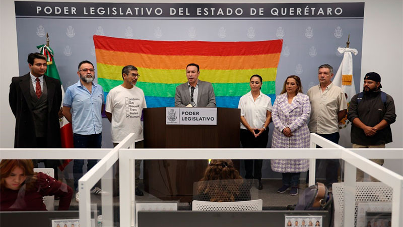 Presentan iniciativa en favor de la comunidad LGBTTTIQ+ en Querétaro 