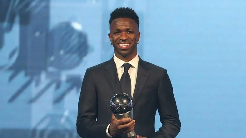 Vinícius Júnior es galardonado con el ‘The Best’ de la FIFA como mejor futbolista del mundo 