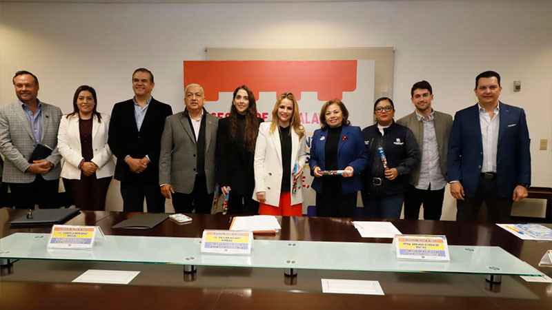 Instalan la Comisión de Asuntos de la Niñez y la Adolescencia en Querétaro 