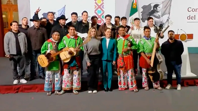 Gobierno de México presenta el "Himno Migrante"; pide a paisanos que lo hagan suyo 