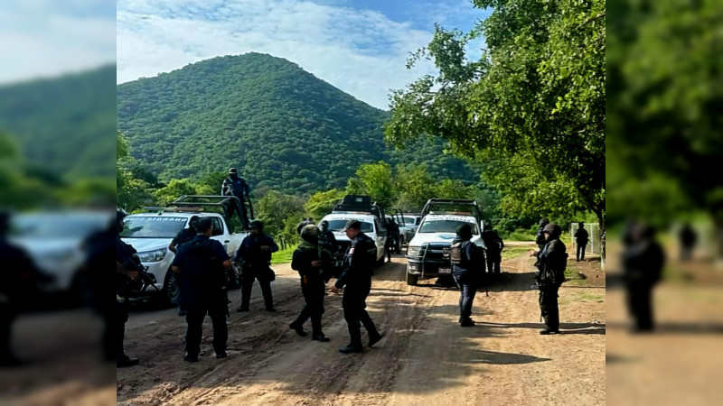 Emboscan a Policías Municipales en Parácuaro, Michoacán 