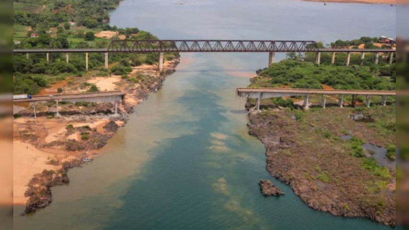  Asciende a 10 la cifra de muertos y seis desaparecidos tras colapso de puente en Brasil 