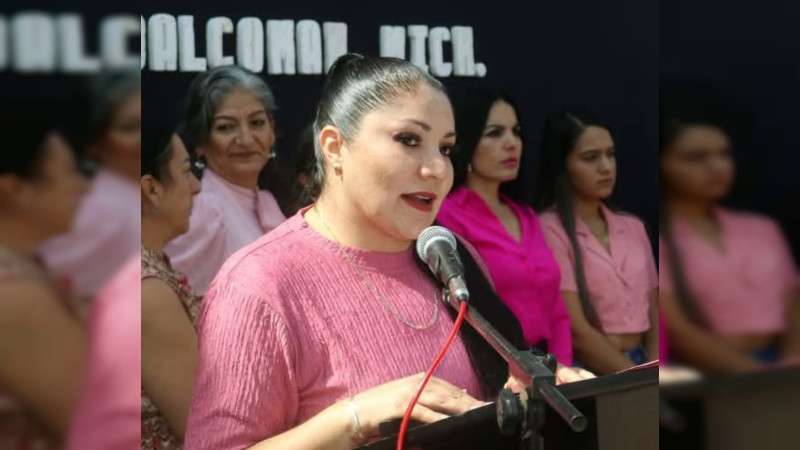 Anabel Ávila, presidenta de Coalcomán, se deslinda de señalamientos en su contra  