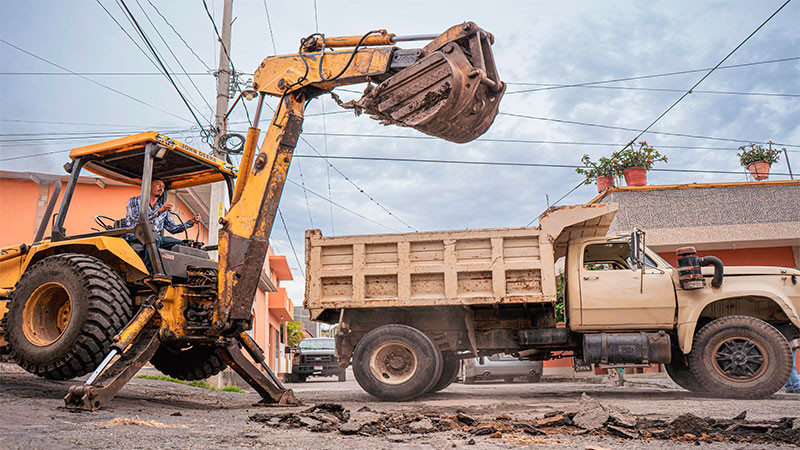 Arranca Alexis Velázquez obras de infraestructura para Huandacareo 