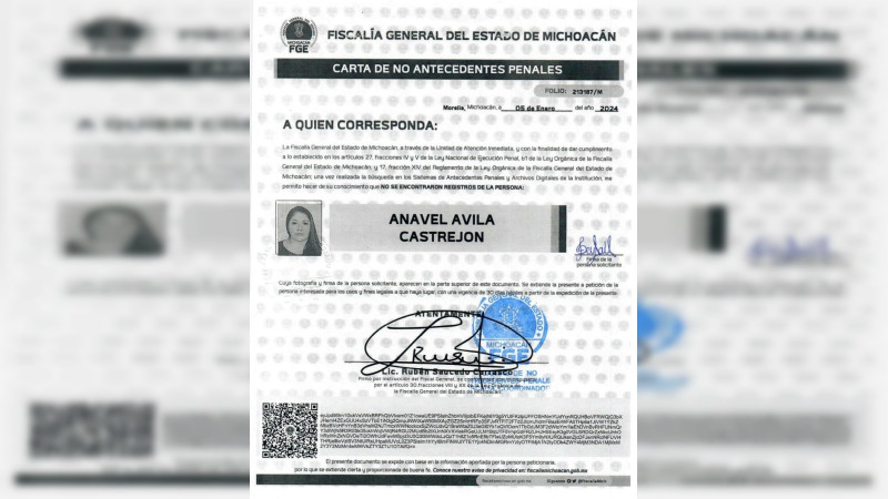 Edil de Coalcomán presentó su carta de antecedentes no penales ante MC