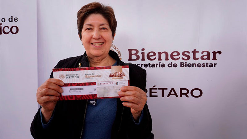 Reciben tarjeta de la Pensión Mujeres Bienestar más de 5 mil queretanas 