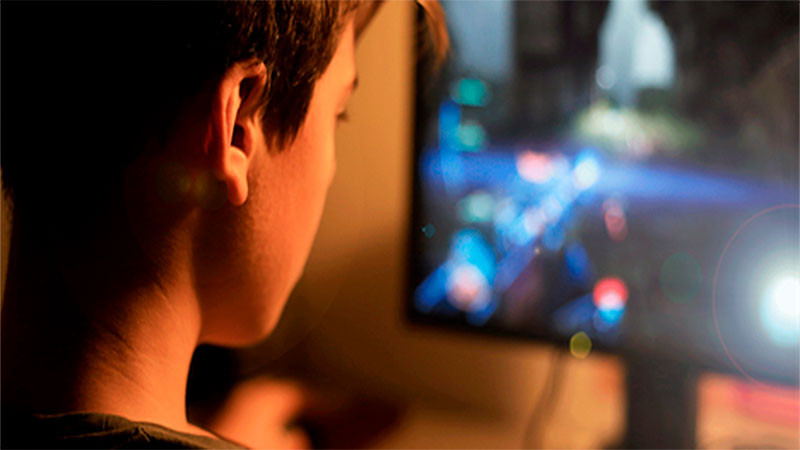 Emiten alerta por reclutamiento de jóvenes a grupos criminales por medio de videojuegos 