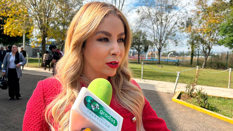 Vigilará Belinda Hurtado las necesidades en materia de salud renal del distrito 12 