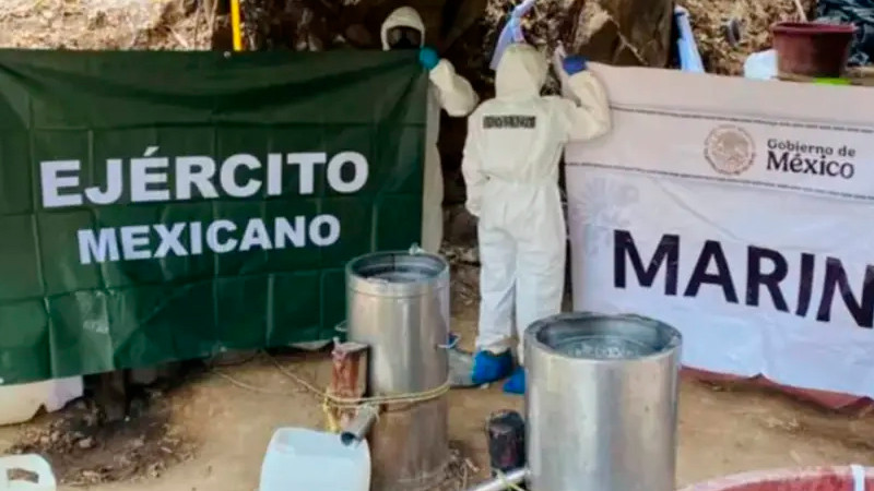 Desmantelan laboratorio clandestino en Topolobampo, Sinaloa; aseguran más de 200 kilos de estupefacientes 