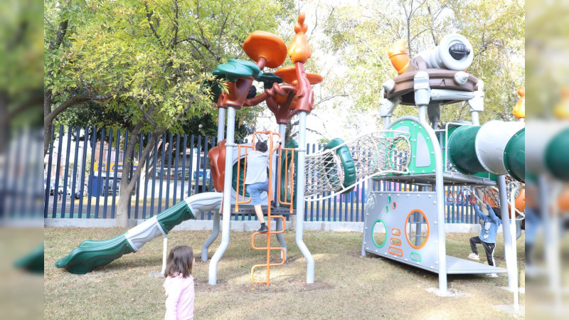 La UMSNH es propiedad de todas y todos; Yarabí Ávila inaugura el parque infantil “El Crisol” en CU 