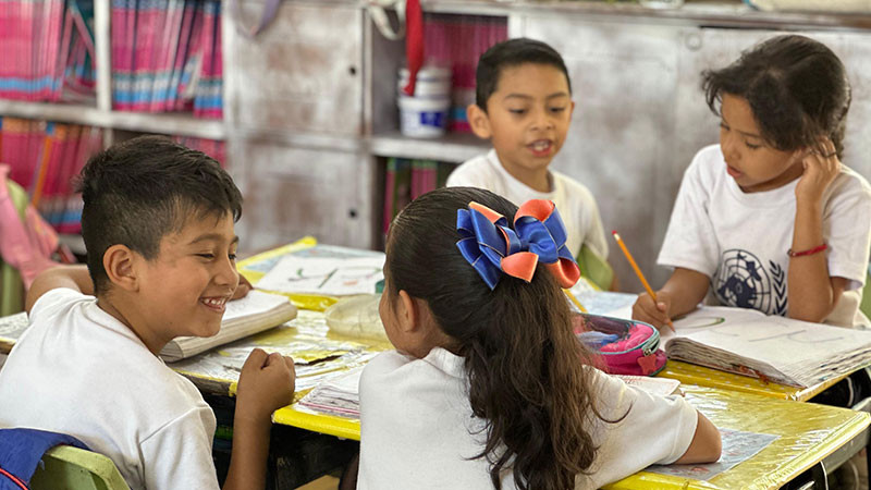 Mantiene USEBEQ abierto el proceso para la vinculación de hermanos en escuelas de Querétaro  