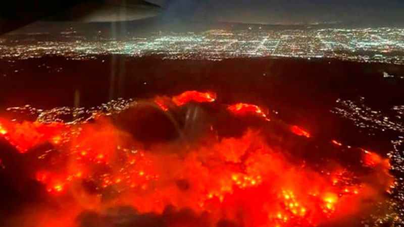 Sube a 25 la cifra de muertos por incendios en Los Ángeles 