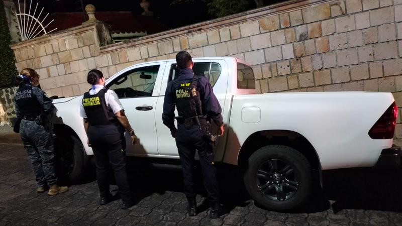 Policía Morelia detiene a presunto ladrón y recupera auto robado; ocurrió en la colonia Vista Bella 