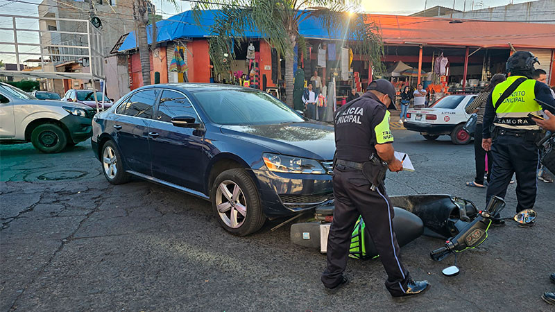 Una mujer y un hombre resultaron heridos al accidentarse con su moto en Zamora, Michoacán  