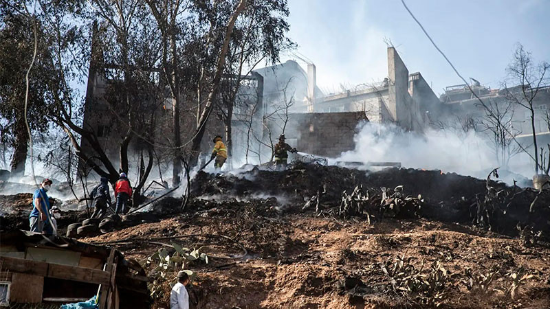 Deja un saldo de un muerto y 30 casas dañadas un incendio en Tijuana 