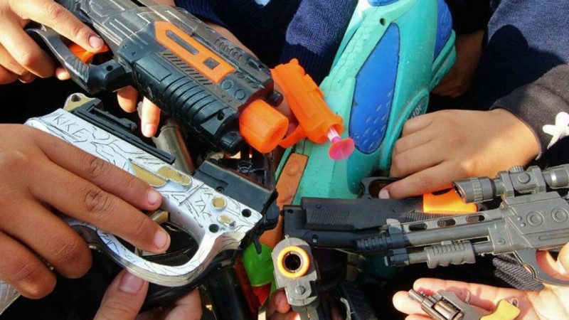 Congreso de Sinaloa aprueba reforma que prohíbe comercialización armas de juguete 