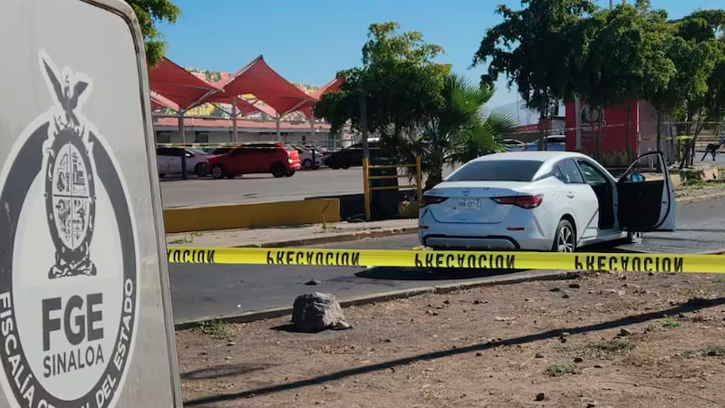 Atacan a tiros a mando policiaco de Culiacán y lo hieren de gravedad; muere uno de sus escoltas 