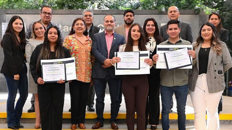 Destacan estudiantes UAQ de San Juan del Río en Maratón de Contabilidad Gubernamental 