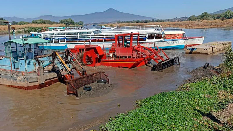 En un par de meses se retoman labores de recuperación de Lago de Pátzcuaro, afirma Julio Arreola 