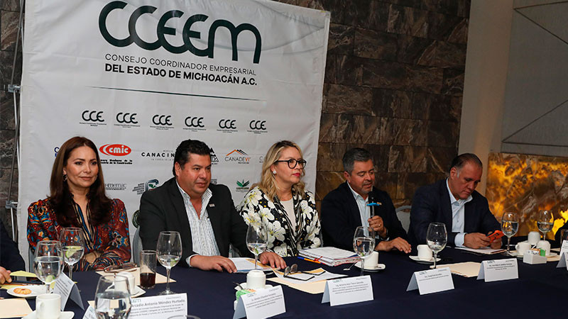 Administración de Yarabí Ávila pasa a la historia con reformas importantes en la UMSNH: CCEEM 