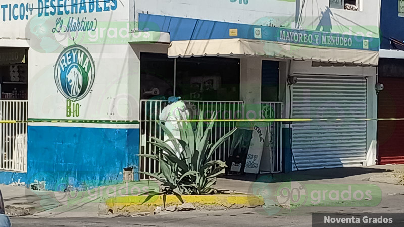 Matan a mujer al interior de un negocio de plásticos y desechables en Celaya, Guanajuato