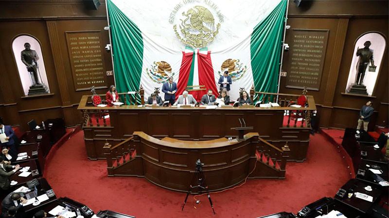  Aprueba Congreso de Michoacán glosas del informe del Ejecutivo Estatal correspondiente al tercer año de ejercicio 