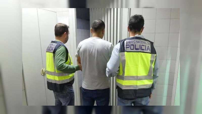 Fugitivo mexicano es extraditado de Perú: Defraudó 3 millones de pesos vendiendo casas hipotecadas en Guanajuato 