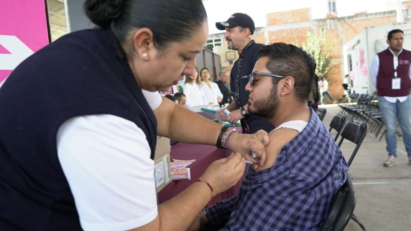 Vacunación contra la influenza hasta el 31 de marzo: sector salud 