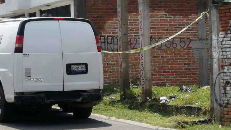 Hallan feto humano en lote baldío de Morelia, Michoacán 