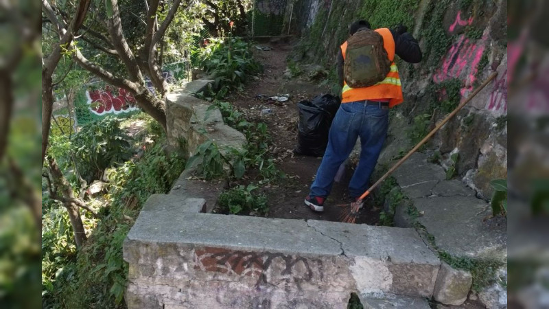 Morelia Brilla Más con Jornada Integral en las Escaleras de Santa María