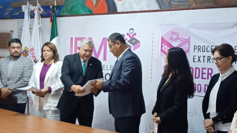 Entrega el Congreso al IEM lista de candidatos al Poder Judicial