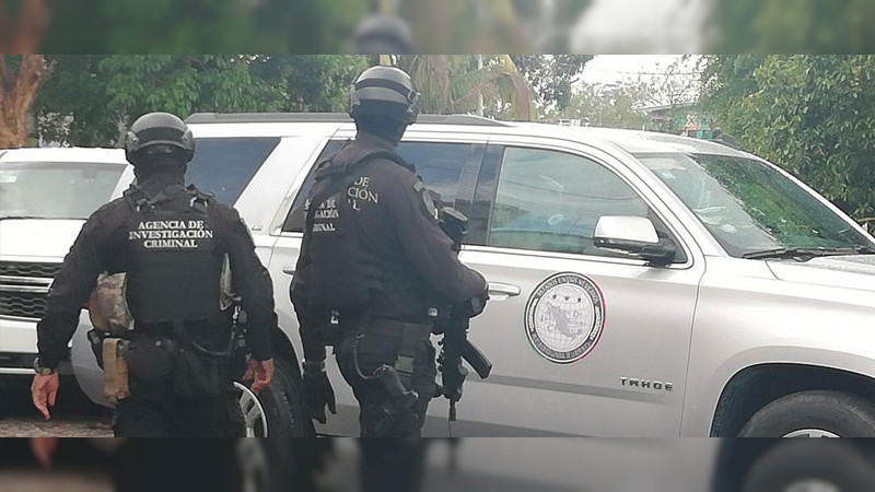 Secuestran y matan a dos agentes de la FGR en Apatzingán, Michoacán: Uno era Comandante de Subsede federal 