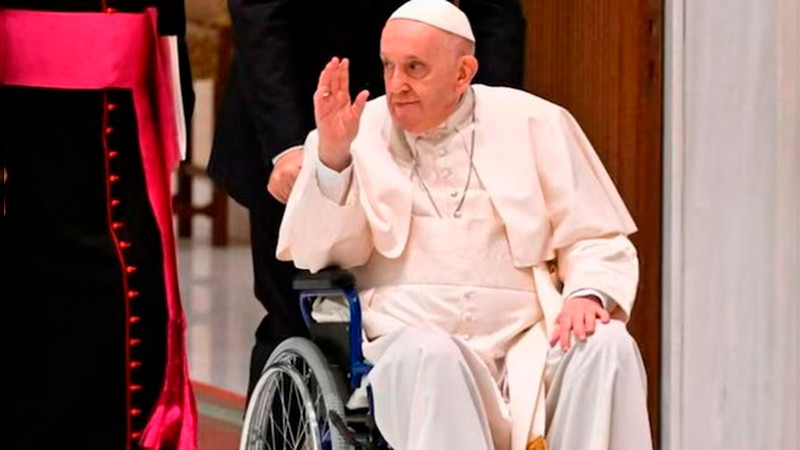 Papa Francisco en estado crítico tras sufrir crisis respiratoria asmática 