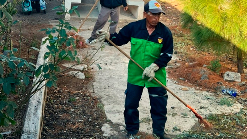 Jornada de limpieza, llega a la colonia Ejidal Isaac Arriaga, en Morelia, con gran participación ciudadana 