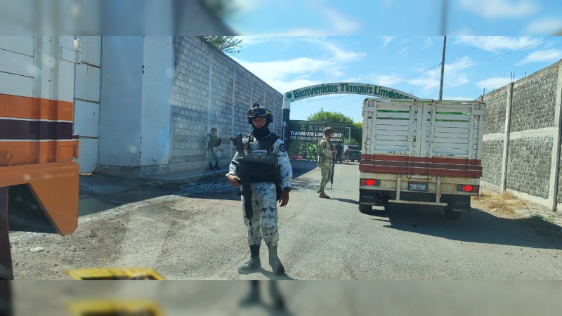 Ante amenazas, intensifican operación de fuerzas estatales y federales en el Tianguis Limonero de Apatzingán, Michoacán 