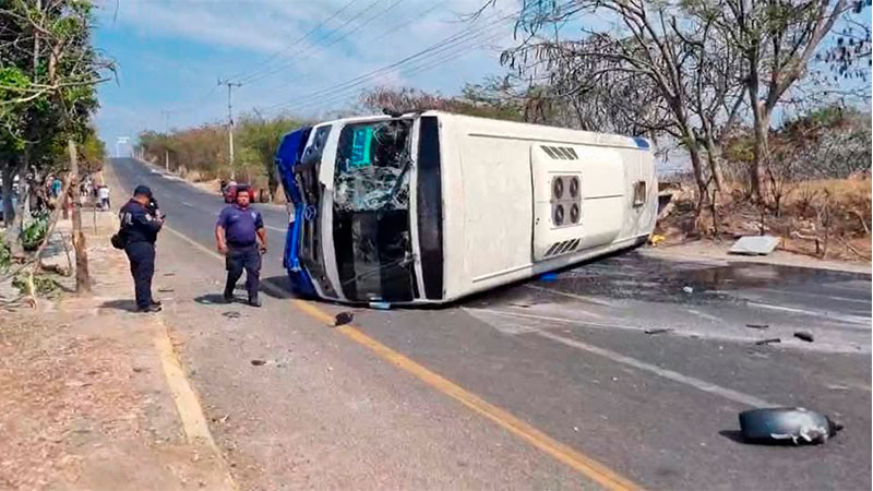 Deja accidente 30 personas lesionadas en Chiapas; reportan 8 graves 